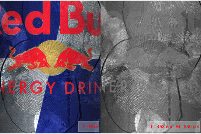 Fingerabdruck auf einer mit Cyanacrylat verarbeiteten Dose – obere RGB und Subtraktion von oberen 457 nm und mittleren 850 nm Beleuchtung. image