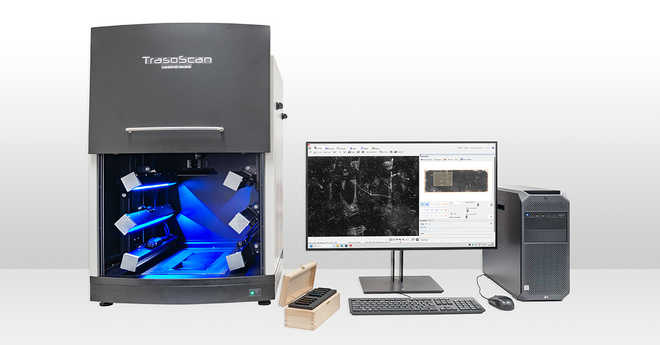 TrasoScan is a versatile system for examination of shoeprints, shoe soles, fingerprints, documents and other flat surfaces. Objects up to 395 x 210 mm are scanned in 1000 PPI resolution. image